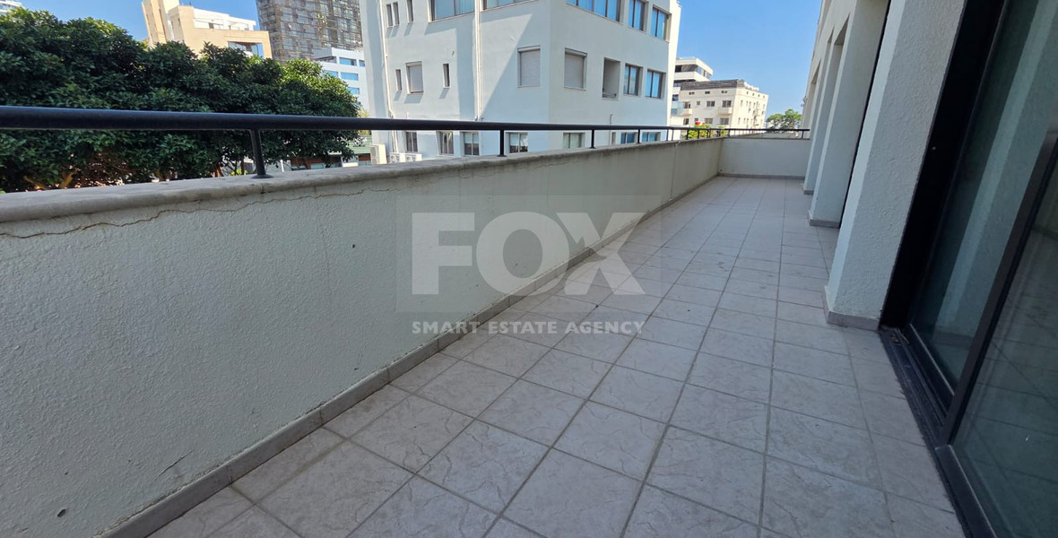 Furnished Office for Rent on Makarios Avenue, Limassol