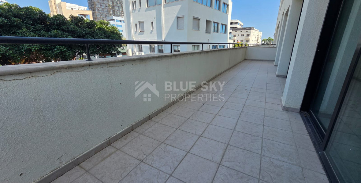 Furnished Office for Rent on Makarios Avenue, Limassol