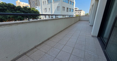 Furnished Office for Rent on Makarios Avenue, Limassol