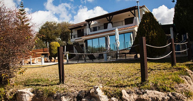For sale four Bedroom Villa in Exclusive Kamares, Paphos