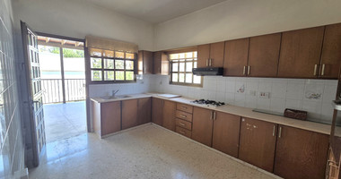 Spacious Three-Bedroom Upper House Minutes from City of Dreams Casino – Omonoia, Limassol