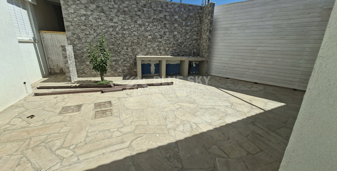 Three Bedroom House for rent at Anarita