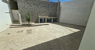 Three Bedroom House for rent at Anarita