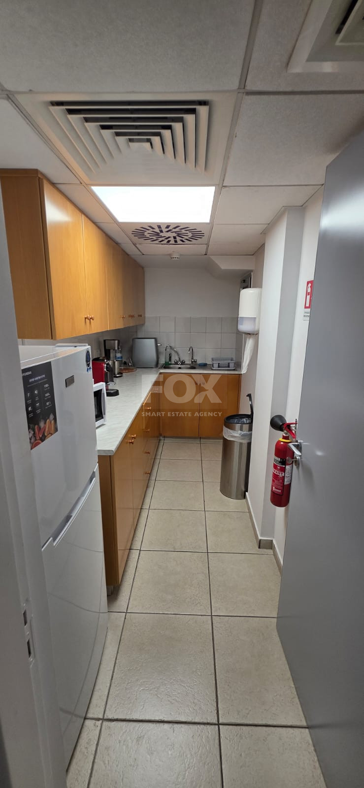 Shop / Office for Rent in Agios Ioannis, Limassol
