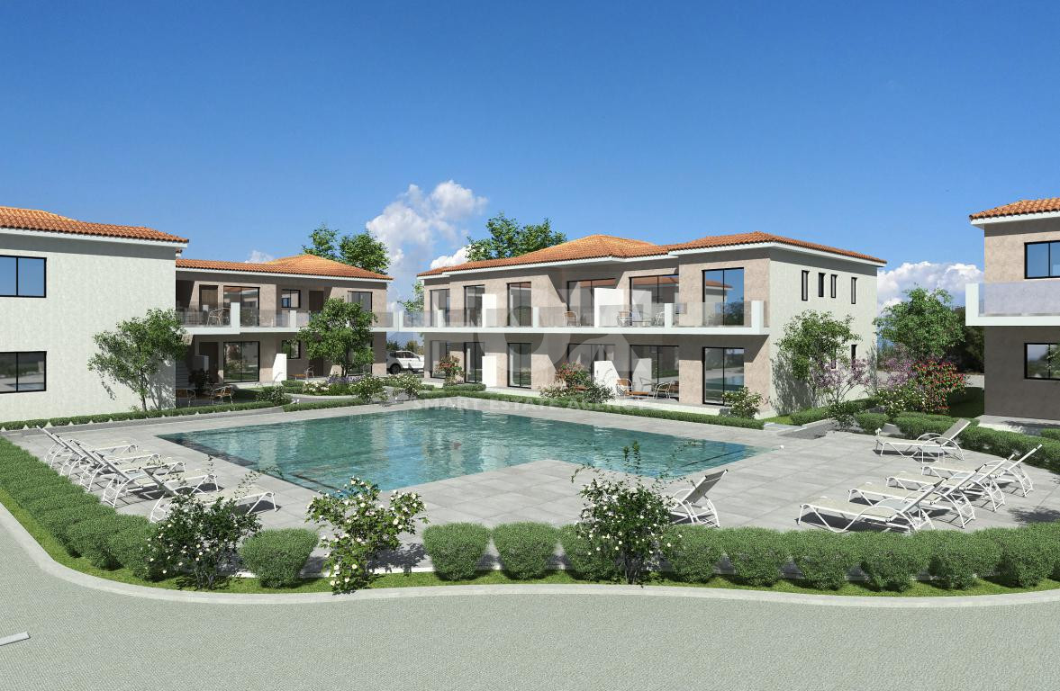Modern two Bedroom Ground Floor Apartment with Private Garden, Pool & Jacuzzi Near Polis and Latchi Marina