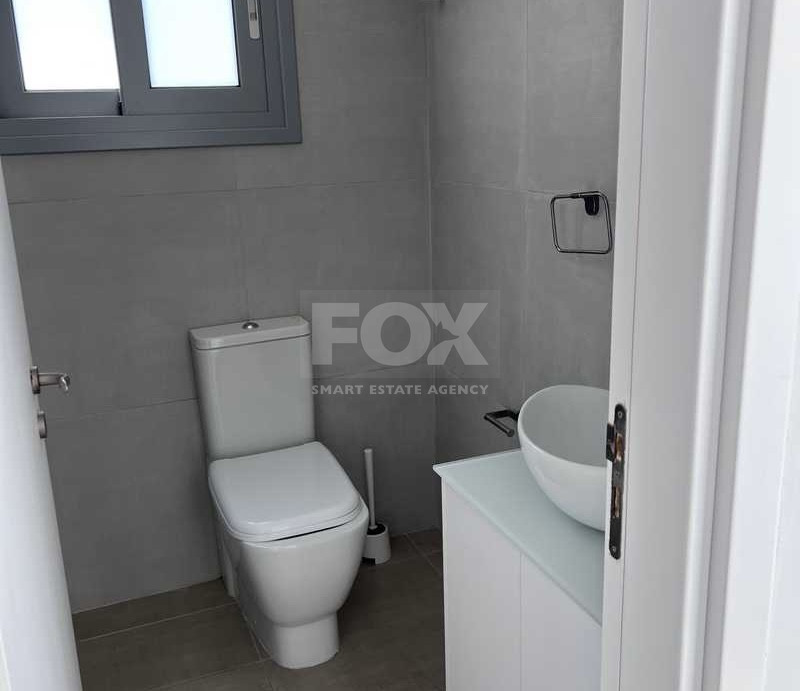 Rent: furnished 1 bedroom penthouse Potamos Germasogeia