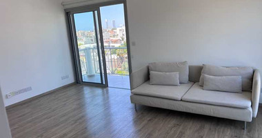 Rent: furnished 1 bedroom penthouse Potamos Germasogeia