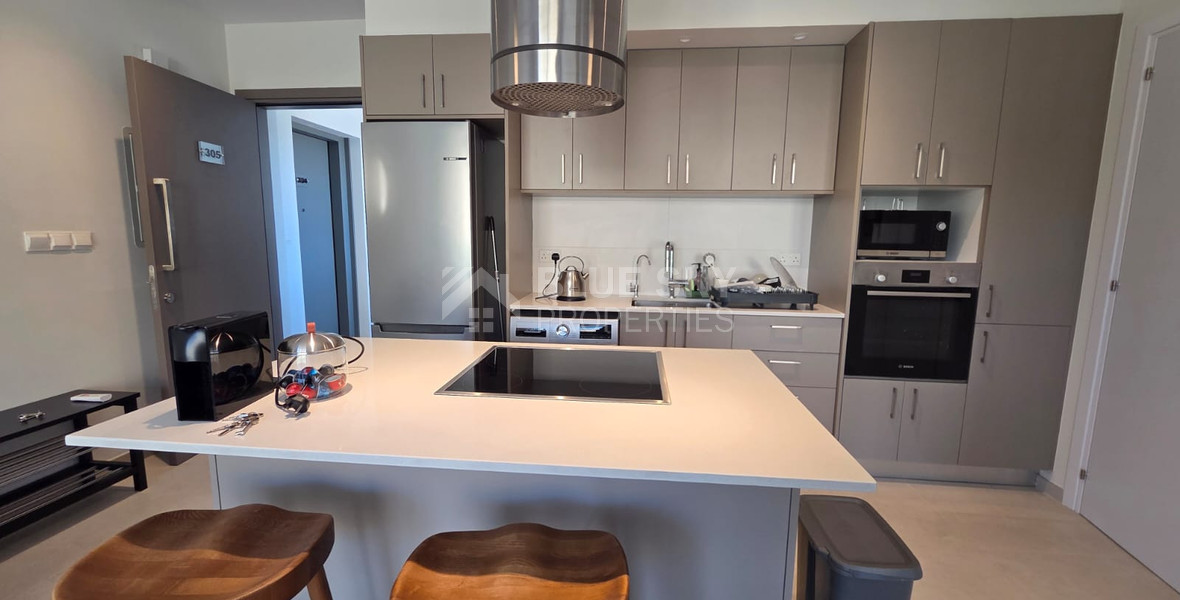 One bedroom furnished top floor apartment for rent in Agios Athanasios