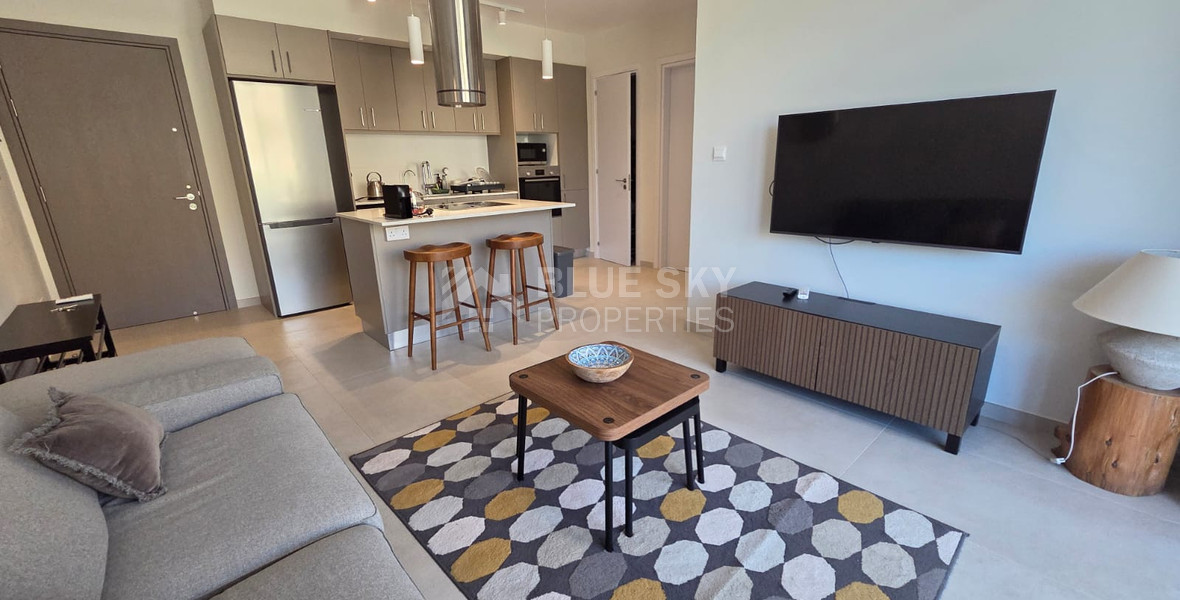 One bedroom furnished top floor apartment for rent in Agios Athanasios