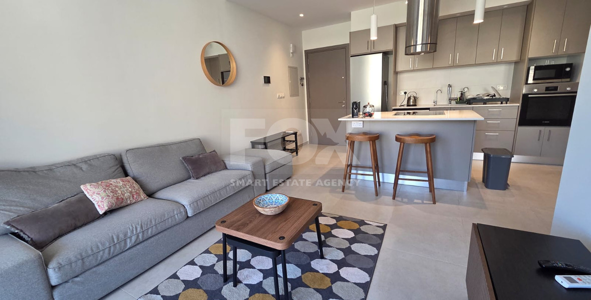 One bedroom furnished top floor apartment for rent in Agios Athanasios