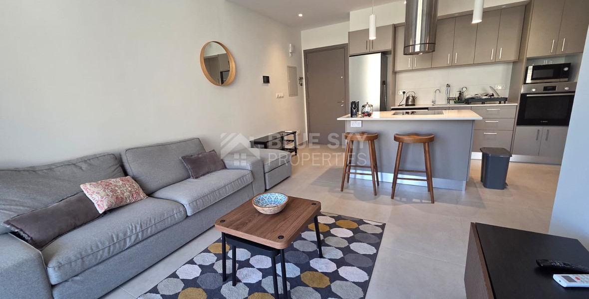 One bedroom furnished top floor apartment for rent in Agios Athanasios