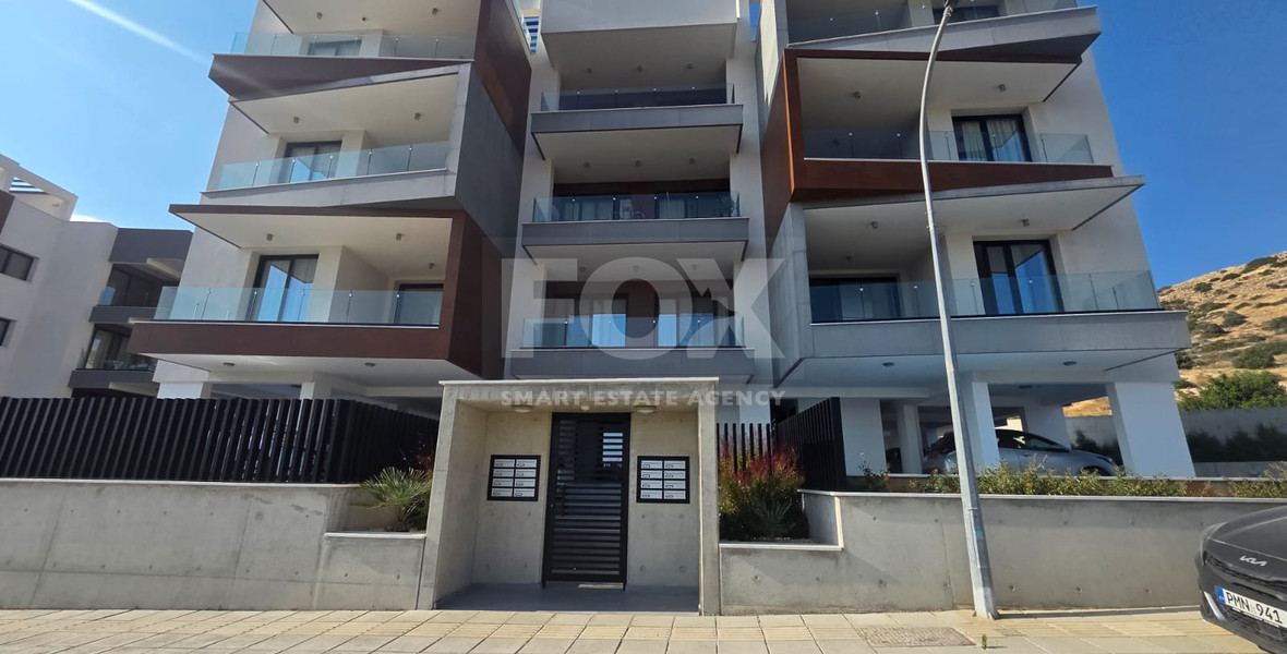 One bedroom furnished top floor apartment for rent in Agios Athanasios