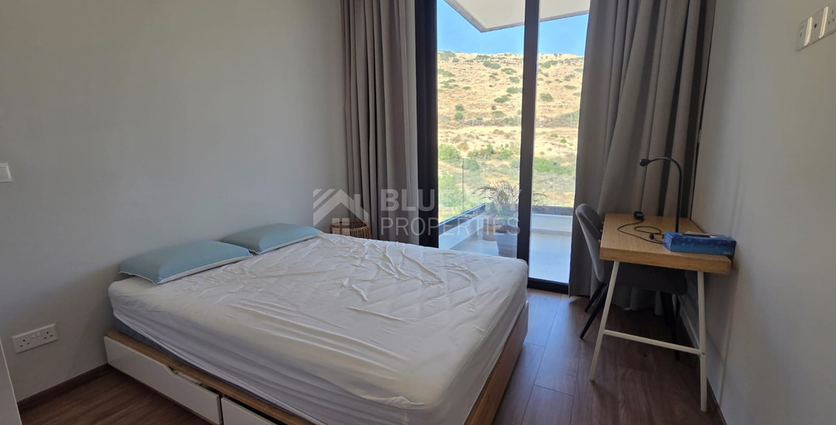 One bedroom furnished top floor apartment for rent in Agios Athanasios