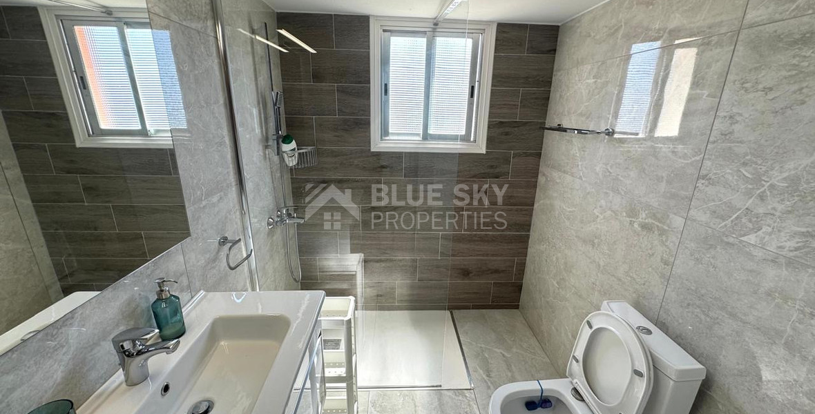 RENT: RENOVATED 2 BEDROOM 2 BATHROOM APARTMENT IN AGIA ZONI.