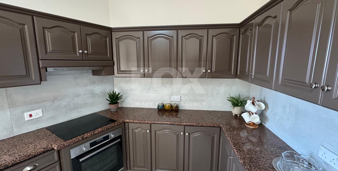 RENT: RENOVATED 2 BEDROOM 2 BATHROOM APARTMENT IN AGIA ZONI.