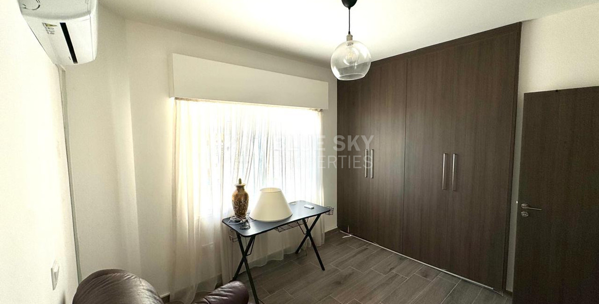 RENT: RENOVATED 2 BEDROOM 2 BATHROOM APARTMENT IN AGIA ZONI.