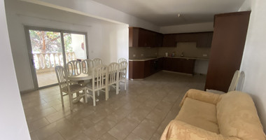 Spacious Four Bedroom Apartment in the centre of Paphos for rent