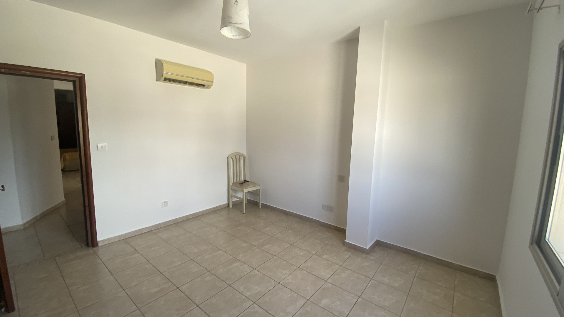 4 bedroom apartment 190 m² in Paphos Municipality, Cyprus