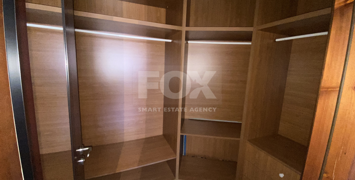 Spacious Four Bedroom Apartment in the centre of Paphos for rent