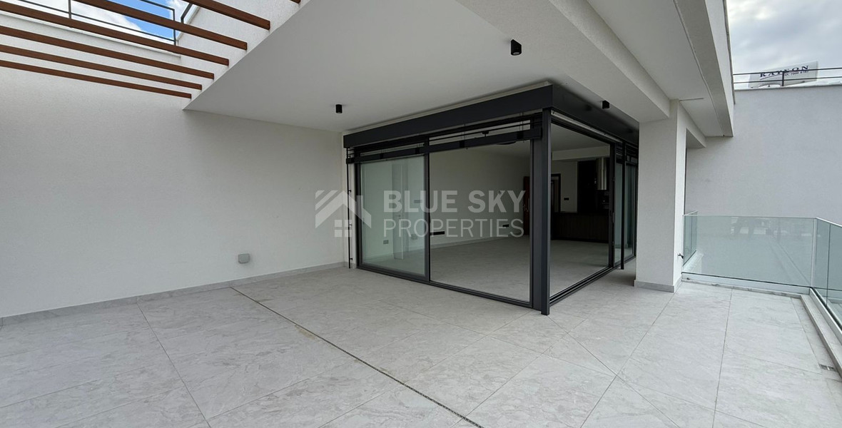 For sale  two -Bedroom Penthouse with Panoramic Sea Views in Konia, Paphos