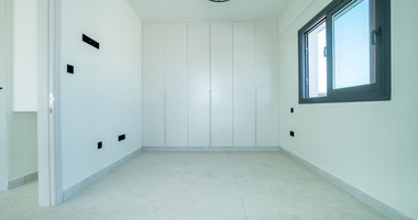For sale Modern two Bedroom Penthouse with Expansive Roof Terrace & Panoramic Views in Konia, Paphos