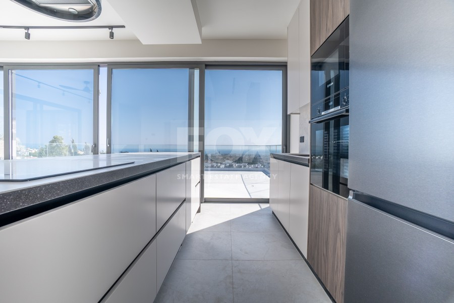 For sale Modern two Bedroom Penthouse with Expansive Roof Terrace & Panoramic Views in Konia, Paphos