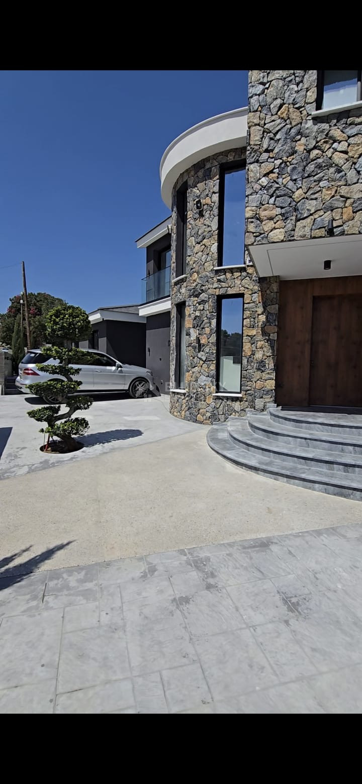 An Exceptional  five bedroom Villa in Konia–Anavargos, Paphos for sale , Privacy, views, and resort-style living — all in one address.