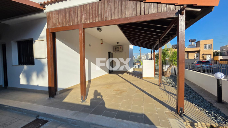 Detached house for rent 380 m² in Kato Polemidia, Limassol, Cyprus