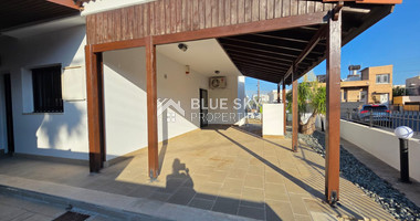 Four Bedroom House with Separate Annex for Rent in Kato Polemidia, Limassol