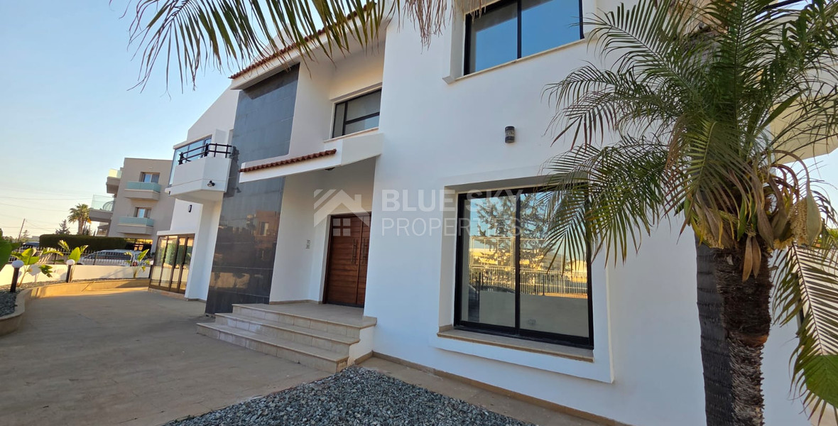 Four Bedroom House with Separate Annex for Rent in Kato Polemidia, Limassol