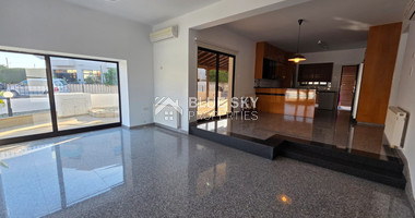 Four Bedroom House with Separate Annex for Rent in Kato Polemidia, Limassol