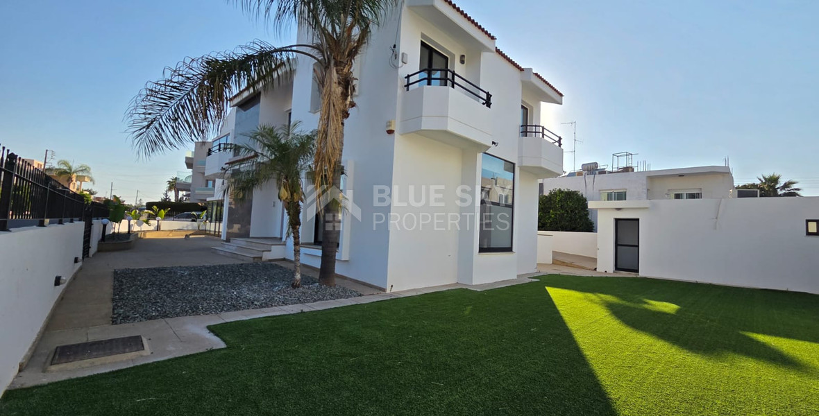 Four Bedroom House with Separate Annex for Rent in Kato Polemidia, Limassol