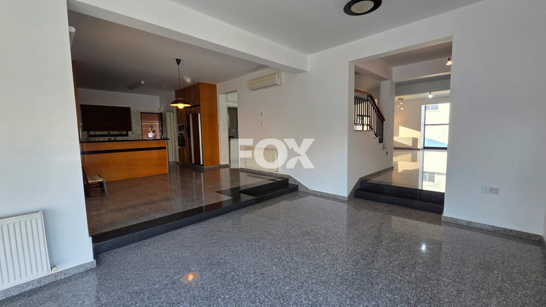 Detached house for rent 380 m² in Kato Polemidia, Limassol, Cyprus