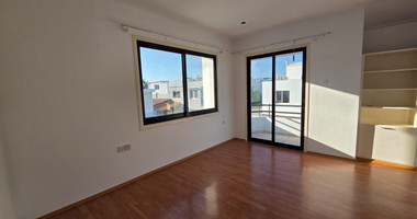 Four Bedroom House with Separate Annex for Rent in Kato Polemidia, Limassol