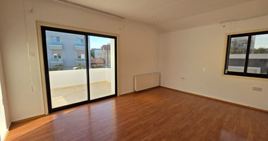 Four Bedroom House with Separate Annex for Rent in Kato Polemidia, Limassol