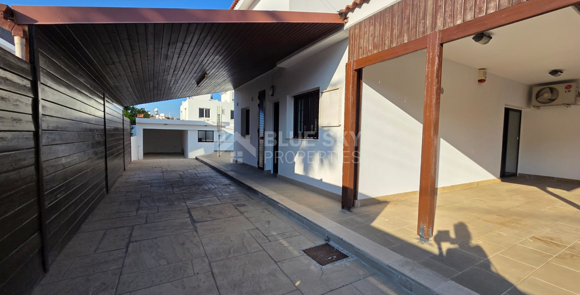 Four Bedroom House with Separate Annex for Rent in Kato Polemidia, Limassol