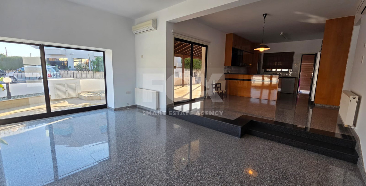 Four Bedroom House with Separate Annex for Rent in Kato Polemidia, Limassol