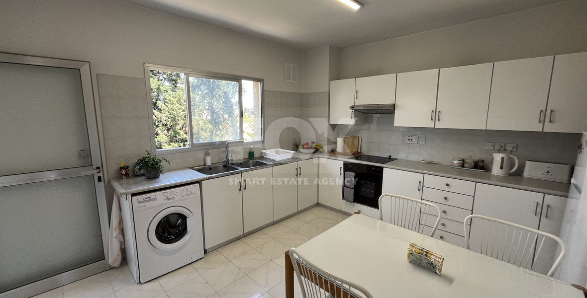 For Rent Bright Furnished 3-Bed Apartment near Sea Front in Agios Athanasios