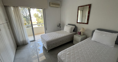 For Rent Bright Furnished 3-Bed Apartment near Sea Front in Agios Athanasios