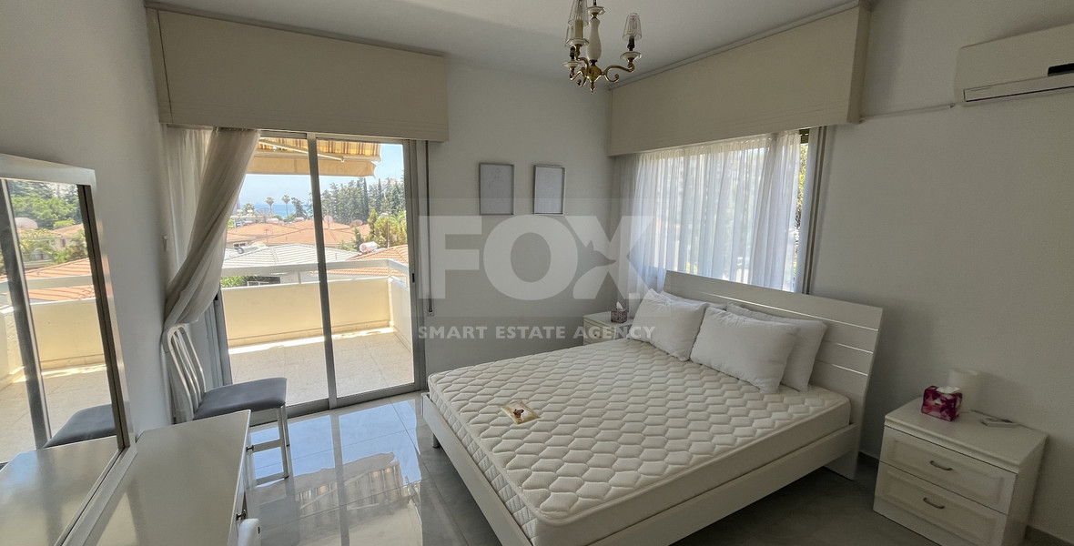 For Rent Bright Furnished 3-Bed Apartment near Sea Front in Agios Athanasios
