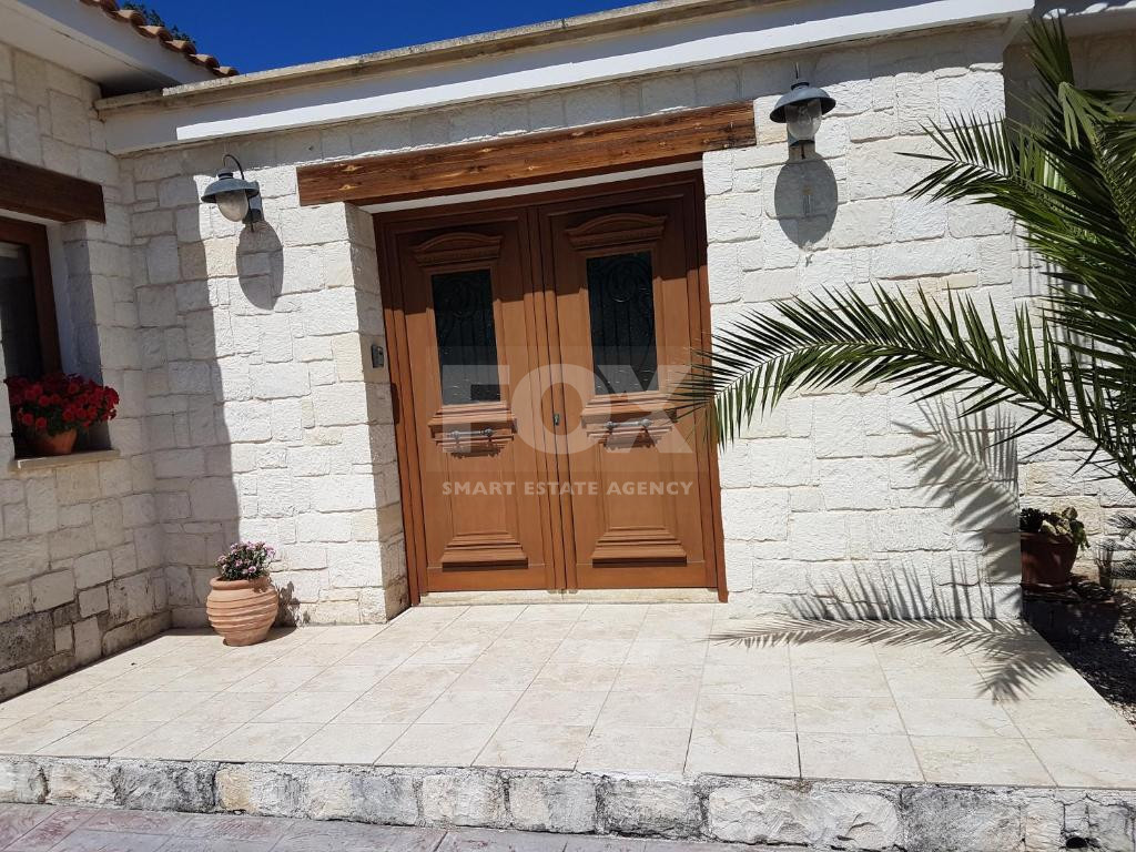 Bungalow for sale in  Paphos