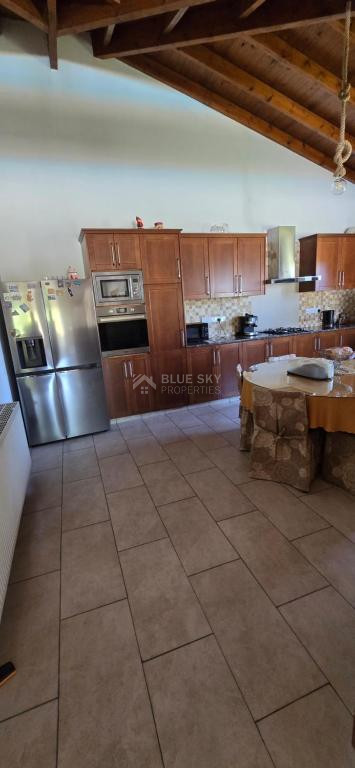 Bungalow for sale in  Paphos