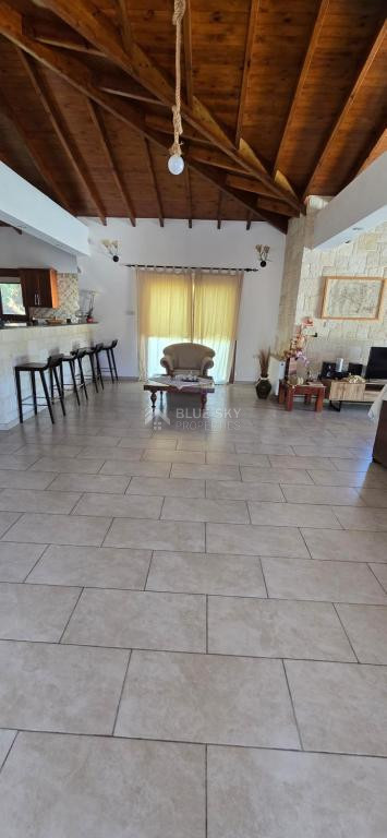 Bungalow for sale in  Paphos