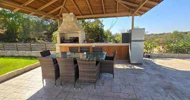 Bungalow for sale in  Paphos