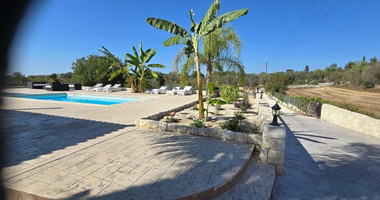 Bungalow for sale in  Paphos