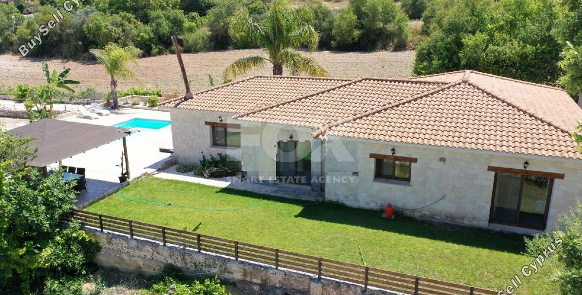 Bungalow for sale in  Paphos