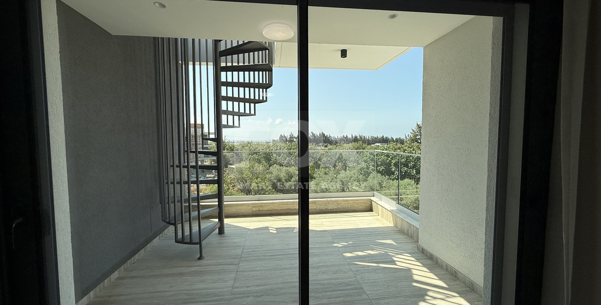 RENT: NEW 2 BEDROOM 2 BATHROOM UNFURNISHED WITH ALL ELECTRICAL APPLIANCES AND ROOF GARDEN IN ERIMI
