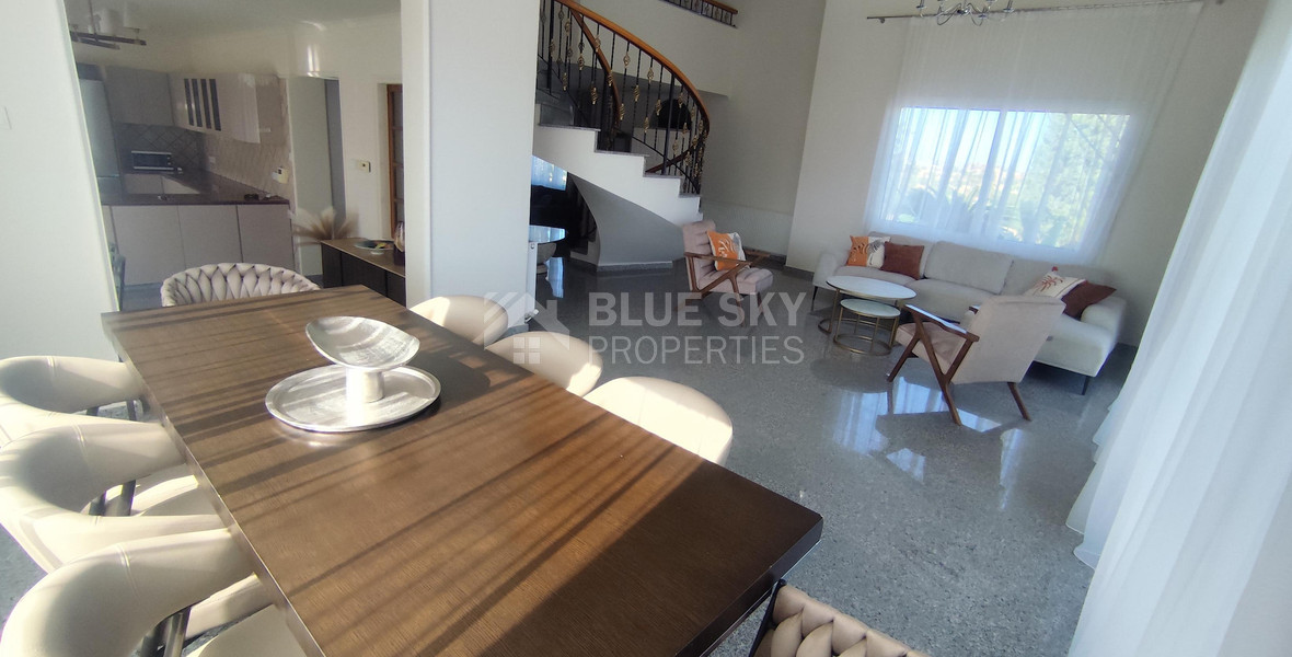 Luxury three Bedroom Villa with Swimming Pool on 3,000 sq.m. Plot in Pareklisia