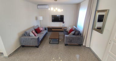 Luxury three Bedroom Villa with Swimming Pool on 3,000 sq.m. Plot in Pareklisia