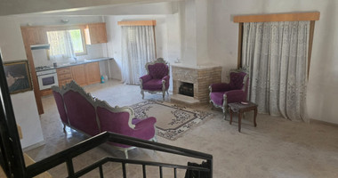 Exceptional four Bedroom Detached House with Large Plot in Agios Amvrosios, Limassol